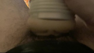 Je baise sa grosse chatte blonde je me branle sur sa chatte mouiller