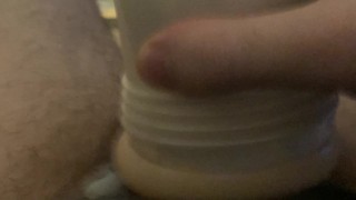 Je baise sa grosse chatte blonde je me branle sur sa chatte mouiller