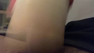 Chatte mouiller veut un creampie