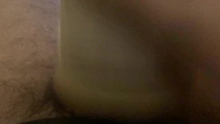 Chatte mouiller veut un creampie
