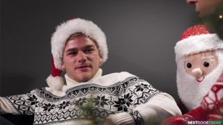 Sexy Couple Drill Hunk Stepbro For XXX-Mas - NextDoorTwink