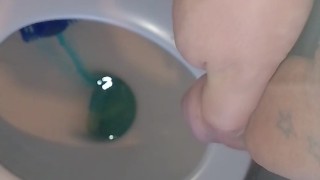 ARONCORA COUPLE PISS STEP MOM HOT