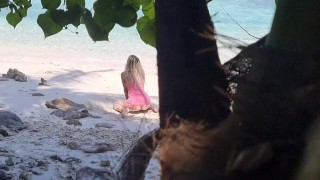 Public Beach moments 2023 Masturbation Squirting Orgasm