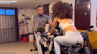 VENGO SCOPATA IN PALESTRA dal il mio PERSONAL TRAINER LUCAS PERACCHI, mi scopa fortissimo