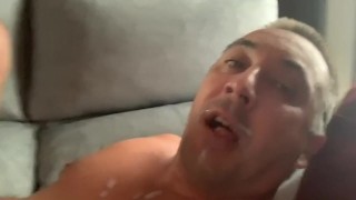 MAS LECHE DE OSO PARA LA PUTA INSACIABLE