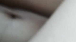 Mostrándole el bikini a mi novio