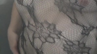 Шалости в туалете торгового центра