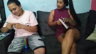me follo a mi compañera de clases en el sillón del profesor