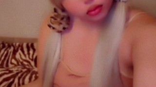 Blonde sexy Egirl Vanilla Faith Ardalan seduces you