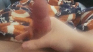 Mmm you sluts cum watch