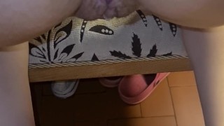 recibo una buena mamada de mi hijastra y como premio le meto mi polla en 4