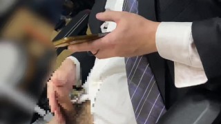 商談中にお客様を待たせてオナニーをするサラリーマン「射精」