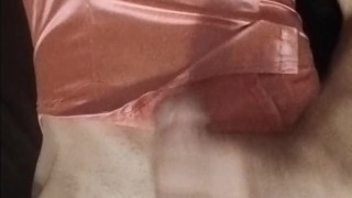 Sissy in pink cums-onlyfans briiiroze