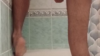 nig dick with hands and wet ass wants you. Lick my ass 😋