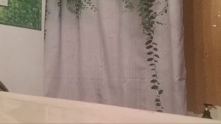 Mega cumshot in double stroker