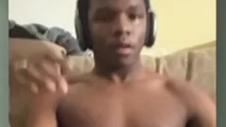 Someone bust in so quick ian know what to do