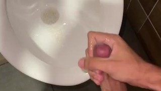 Cuming in my 30 minutes break 😈💦