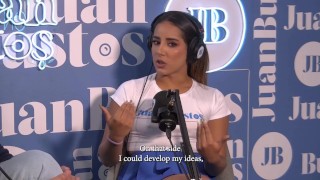 Natalia Garcia Pide una hamburgesa para chuparle la polla al repartidor en Juan Bustos Podcast