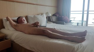 Cruise Ship Cum 1