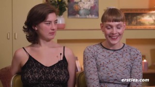 Ersties - Intensive Strap-on-Action im Doggystyle mit Emma K und Amanita