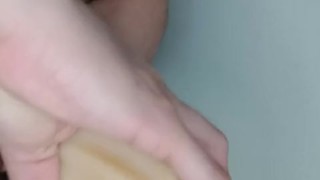 me masturbo con un juguete especial