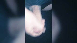 Сперма Играю со своим членом, рука помощи кончаю кремпай