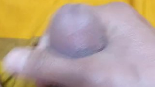 Lanjut coli. Belum bisa beli wanita
