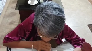 I cheat on my husband with his friend, what a delicious cock he has.