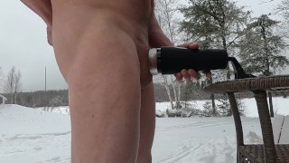 Outdoor in the SNOW fucking the Fleshlight!!