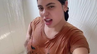 juicy milf plays in the shower with her fat pussy