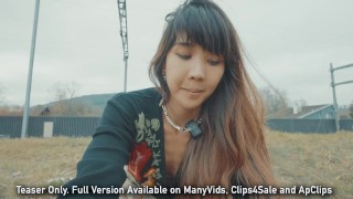 Risky Outdoor Masturbation in Front Of Train