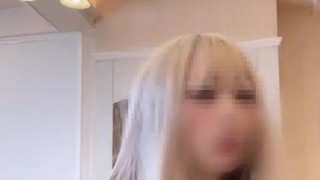 倖田來〇に似たギャル人妻が他人棒を咥えて精子を搾り取るハメ撮り動画