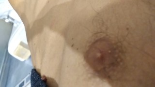 🇪🇨🇦🇷🇻🇪Guapo Masajea su Polla Mounstrosa y Casi Se Corre 2 Veces Con Su Propio Semen