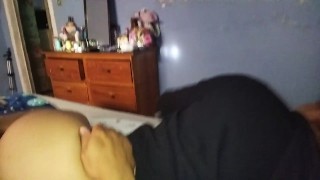 Me coge cada que quiere