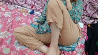 Desi Stepdaughter Calling Her Boyfriend Caught And Fucked By Her Own Stepfather
