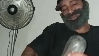 Quiero que te sientes en mi\\hasta venirme a chorros
