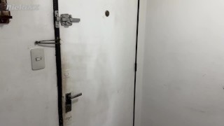 Me encuentro en la calle y terminamos follando-Nicki 23 ft silver jinx's