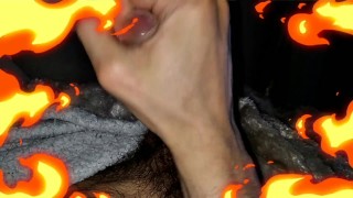 🔥🔥🔥La Enorme Polla del Hombre Esta Tan Caliente Que Literalmente Arde!!🔥🔥🔥