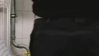 I'm playing with my buttplug at work to make my girlfriend wet