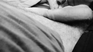 #Solo Vintage👴🍌Jugando Con Esta Polla y Una Banana Acariciando Mi Glande