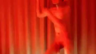 还不起网络贷款的室友只能下海拍色情抖音还钱，Toothless dance无牙仔跳舞