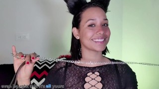 GATITA juguetona se COME tu LECHE (subtitulado)