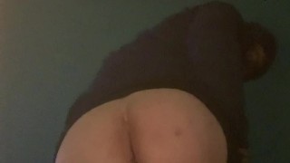 Big butt Crossdresser