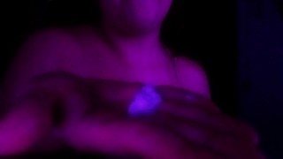 NOVIA CARIÑOSA TE ESPERA DESPUES DE TRABAJAR-asmr roleplay en español