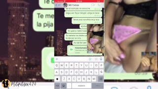 Pendeja puta me hace acabar masturbandose con el cornudo del novio al lado |Argentina