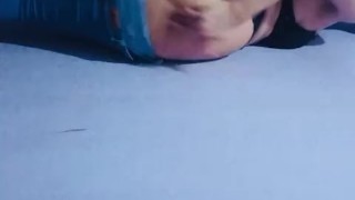 الحوية لي كتحمقني ااح كنموت عليها نهز الزب مع الحيط🍆🥵🐽