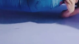 الحوية لي كتحمقني ااح كنموت عليها نهز الزب مع الحيط🍆🥵🐽