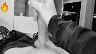 !📽🎥🎬Deliciosa y Sabrosa Enorme Polla Es Masturbada Para Los Amantes Del Blanco Y Negro ⬜⚫!