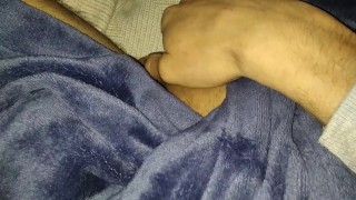 🇻🇪🔥🚨No Creeras Como El Tio Con La Polla Gigante Sorprendio Jugando Con Su Esperma😵