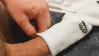 Vocal Dad plays & fucks sock for his fans